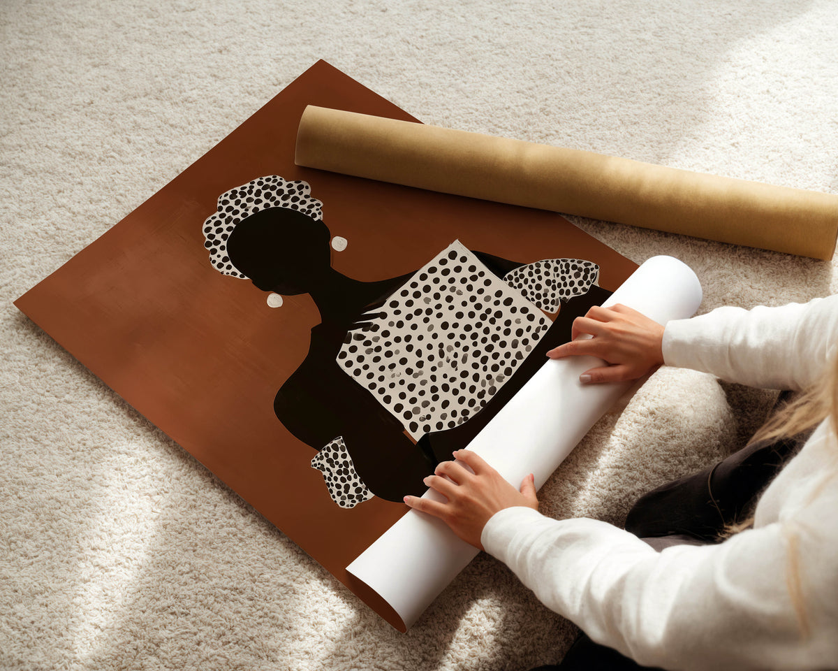 Black Figure, Patterned Print